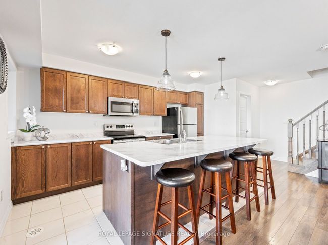 10 - 1125 Leger Way, House attached with 3 bedrooms, 3 bathrooms and 1 parking in Milton ON | Image 9