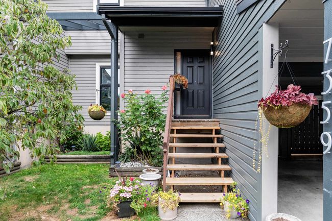 7359 Pinnacle Court, Townhouse with 3 bedrooms, 2 bathrooms and 2 parking in Vancouver BC | Image 4