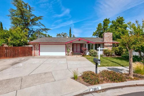 7685 Los Padres Ct, Gilroy, CA, 95020-5332 | Card Image