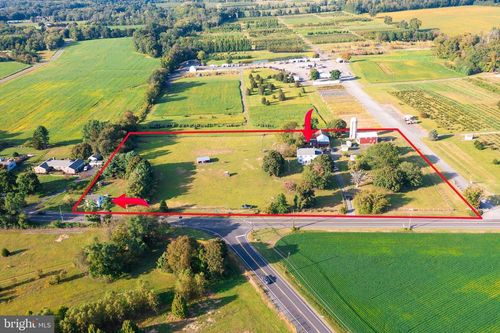 537 Chesterfield Arneytown Rd, Chesterfield, NJ, 08515-1109 | Card Image