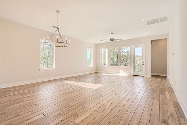 117 Booted Eagle Claw Cv, House other with 3 bedrooms, 2 bathrooms and null parking in Cedar Creek TX | Image 10