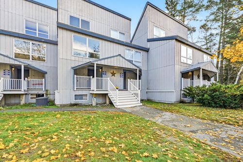 22-1222 Left Bank, Carrabassett Valley, ME, 04947 | Card Image