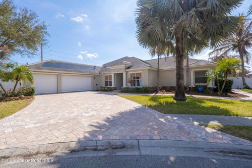 165 Island View Dr, Indian Harbour Beach, FL, 32937-4381 | Card Image