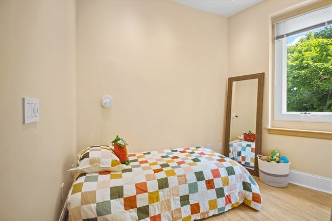 APT-6 - 10 Ingalls Ct, Condo with 2 bedrooms, 1 bathrooms and 2 parking in Melrose MA | Image 19