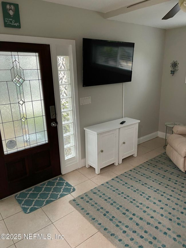 1st floor entryway | Image 75