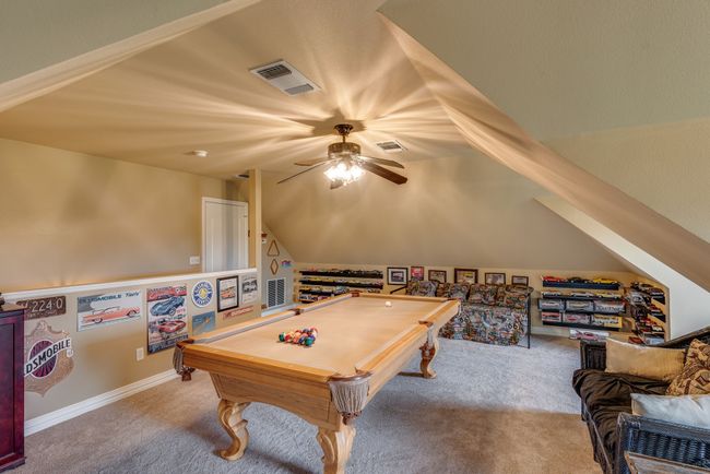 Upstairs Game Room | Image 18