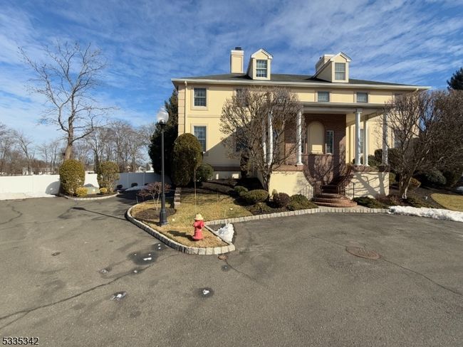 4 Sevell Cir, Townhouse with 3 bedrooms, 2 bathrooms and null parking in Clark NJ | Image 32