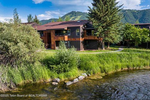 e6-355 W W Deloney Avenue, Jackson, WY, 83001 | Card Image