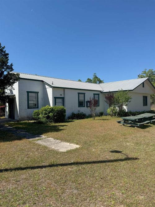 17111 Ne State Road 65, Hosford, FL, 32334-2418 | Card Image