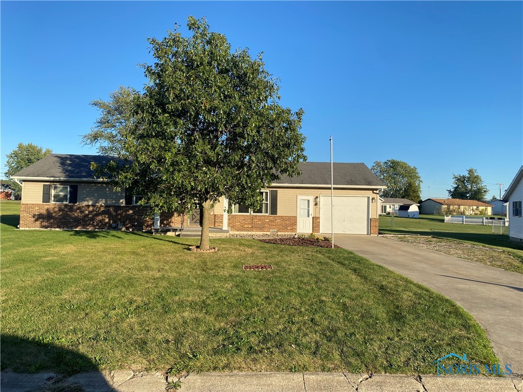 Wood Dr, Montpelier, OH 43543