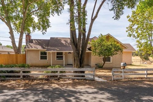 5 Gurnsey Ave, Red Bluff, CA, 96080-3006 | Card Image