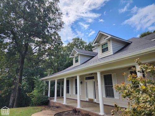 2703 Ridgepointe Dr, Jonesboro, AR, 72404-6846 | Card Image