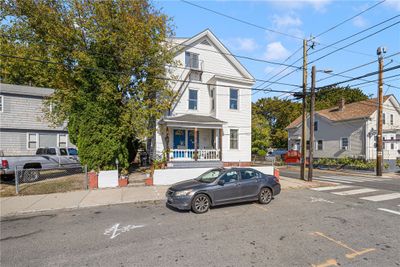 129 Hendrick Street, Home with 5 bedrooms, 3 bathrooms and 6 parking in Providence RI | Image 3