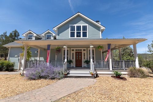 7140 Jake Rd, Klamath Falls, OR, 97601-9278 | Card Image