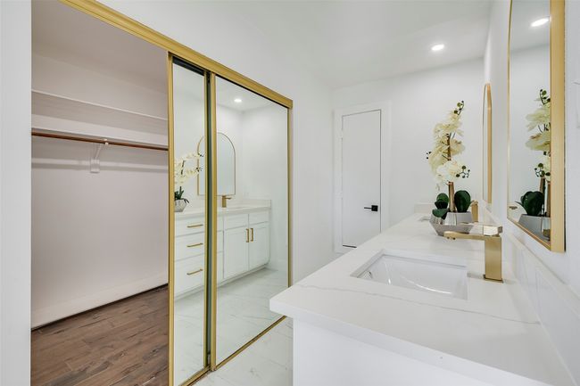 5607 Emrose Cir, House other with 3 bedrooms, 2 bathrooms and null parking in Dallas TX | Image 23