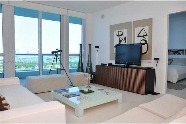 APT-2413 - 540 West Ave, Condo with 1 bedrooms, 1 bathrooms and null parking in Miami Beach FL | Image 7