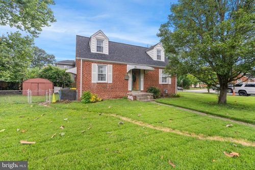 7010 24th Avenue, HYATTSVILLE, MD, 20783 | Card Image
