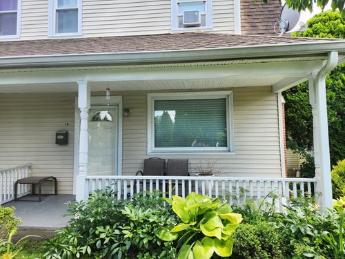 19 Valley Rd, Cos Cob, CT, 06807-2529 | Card Image