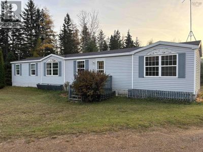 4039 Highway 105, House other with 3 bedrooms, 2 bathrooms and null parking in West Bay Road NS | Image 1