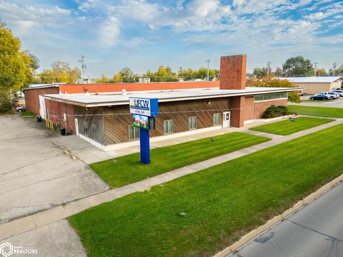 803 N 3rd Avenue, Marshalltown, IA, 50158 | Card Image