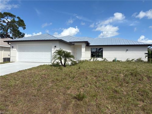 8157 Albatross Rd, FORT MYERS, FL, 33967-3438 | Card Image