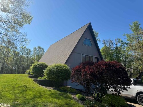 1201 Berdan Ext, Eddyville, IA, 52553-9656 | Card Image