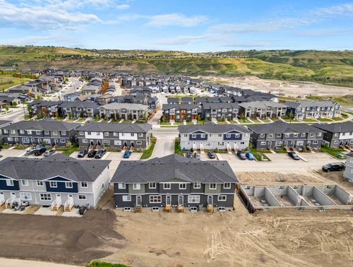 1204-525 River Heights Drive, Cochrane, AB, T4C3E3 | Card Image