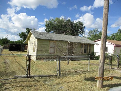 846 San Jacinto St, San Angelo, TX, 76903-9231 | Card Image