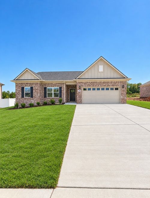 1298 Amber Hills Dr, Ashland City, TN, 37015 | Card Image