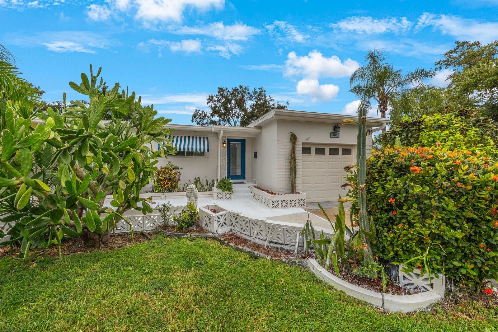 9th Ave, Saint Petersburg, FL 33710