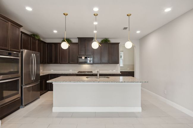 9814 Gristmill Ln, House other with 4 bedrooms, 4 bathrooms and null parking in Frisco TX | Image 4