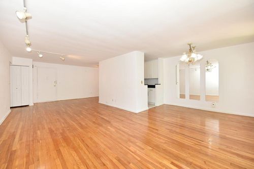 apt-2k-4 Birchwood Ct, Mineola, NY, 11501-4512 | Card Image