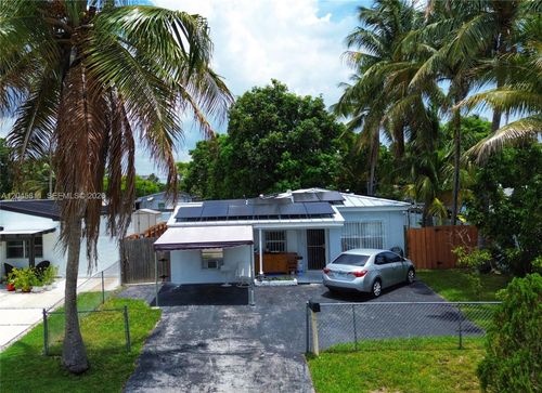 1445 Ne 174th St, North Miami Beach, FL, 33162-1352 | Card Image