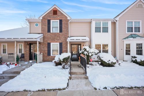 9 Williamson Ct, East Windsor, NJ, 08520-2731 | Card Image