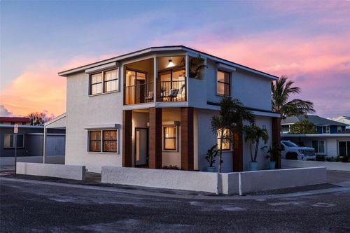 113 176th Ave W, REDINGTON SHORES, FL, 33708-1222 | Card Image