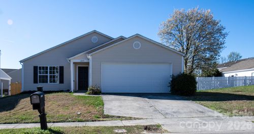 11055 Thousand Oaks Dr, Huntersville, NC, 28078-8607 | Card Image