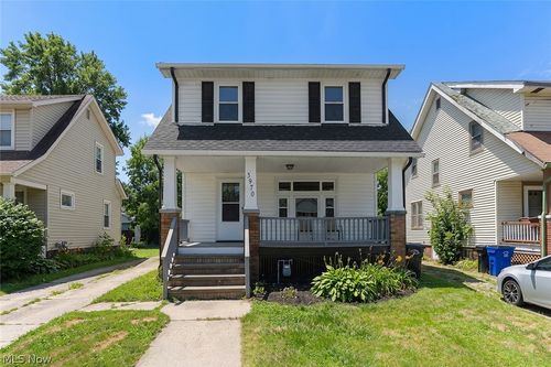 3790 W 116th St, Cleveland, OH, 44111-5208 | Card Image
