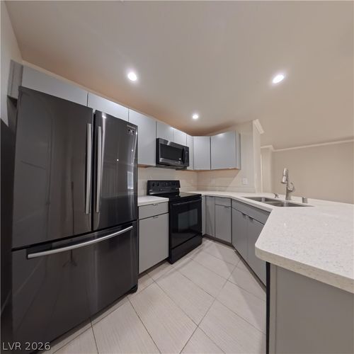 2047-8600 W Charleston Blvd, Las Vegas, NV, 89117-5407 | Card Image