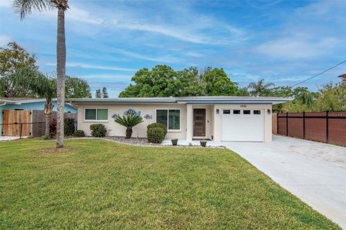 1840 Douglas Ave, DUNEDIN, FL, 34698-3705 | Card Image