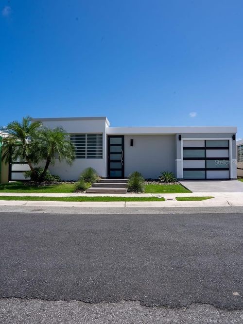 0 Urb Palacios Del Sol Calle Horizonte S-311, HUMACAO, PR, 00791 | Card Image