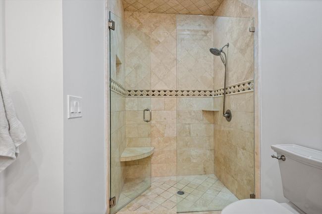 9445 E Fairway Ter, House other with 3 bedrooms, 3 bathrooms and null parking in West Palm Beach FL | Image 18