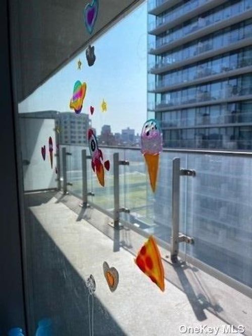 apt-16q-131 40th Rd, Flushing, NY, 11354-5199 | Card Image