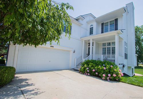 1183 Fountain View Ln, Oxford, MI, 48371-6711 | Card Image
