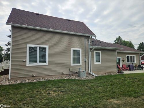 809 N Clark St, Carroll, IA, 51401-2536 | Card Image