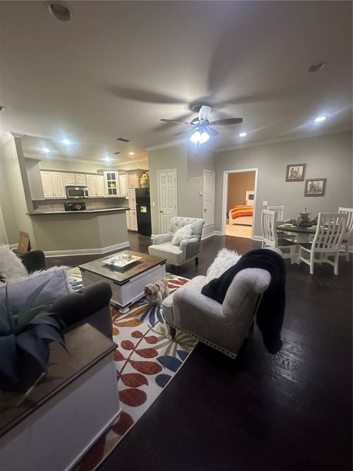 unit-203-603 W 6th Ave, Corsicana, TX, 75110-5135 | Card Image