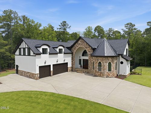 222 American Ct, Apex, NC, 27523-6727 | Card Image