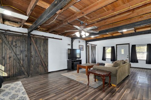 275 N Rhea St, Stotts City, MO, 65756-7500 | Card Image