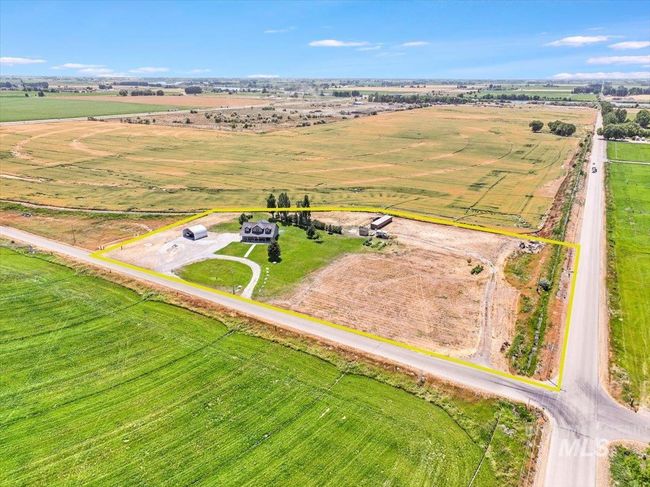 294 N 950 E, House other with 4 bedrooms, 3 bathrooms and 2 parking in Declo ID | Image 44