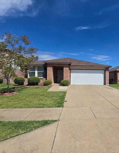 4016 German Pointer Way, Fort Worth, TX, 76123-3530 | Card Image