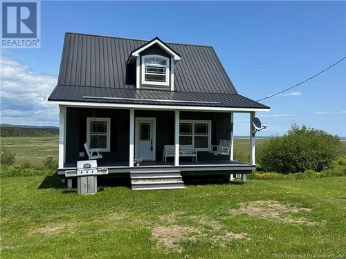 23 W Quaco Rd, West Quaco, NB, E5R1M5 | Card Image